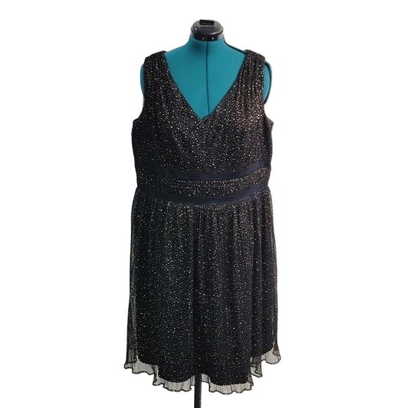 Jessica Simpson Shiny Midi Dress Event Sleeveless V Neck Back Zipper Size 18W - Picture 1 of 9